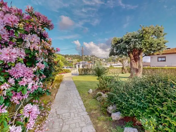 Garden of Houses for sale in Vigo   with Heating, Private garden and Parquet flooring