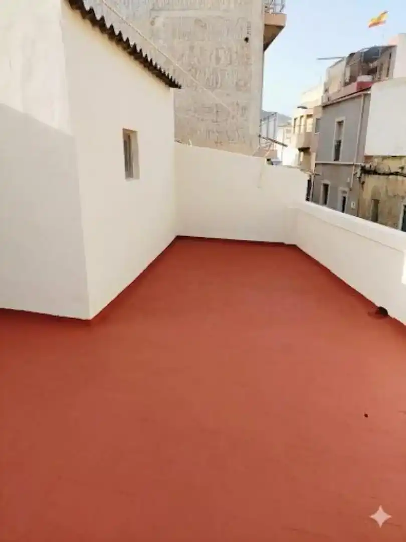 Terrassa de Pis en venda en Crevillent amb Aire condicionat i Moblat