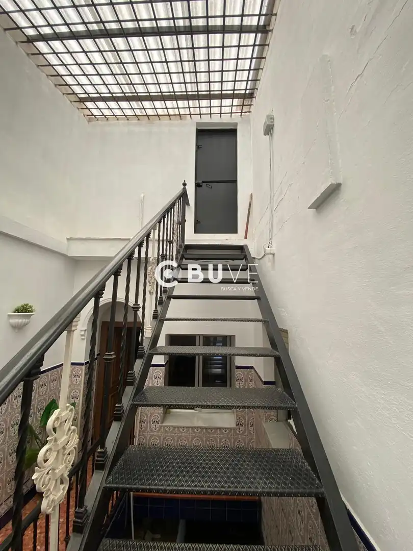 Casa o xalet en venda en Alcalá de Guadaira amb Aire condicionat, Traster i Moblat