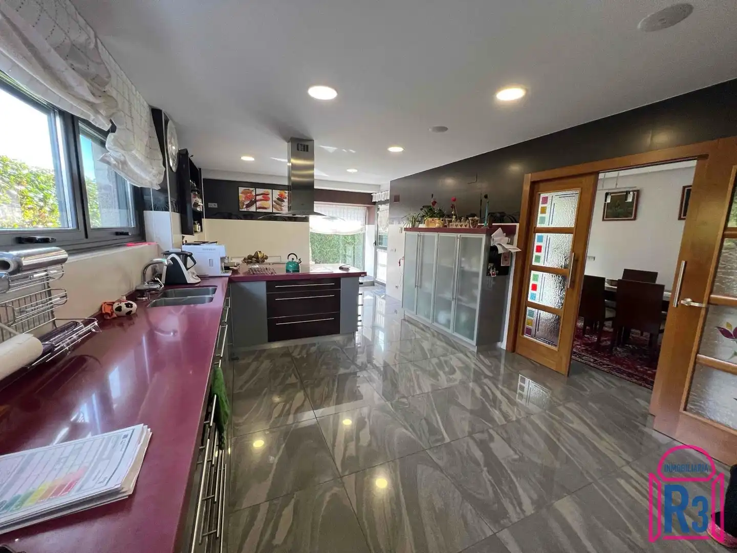 Kitchen of Houses for sale in Villaquilambre  with Heating