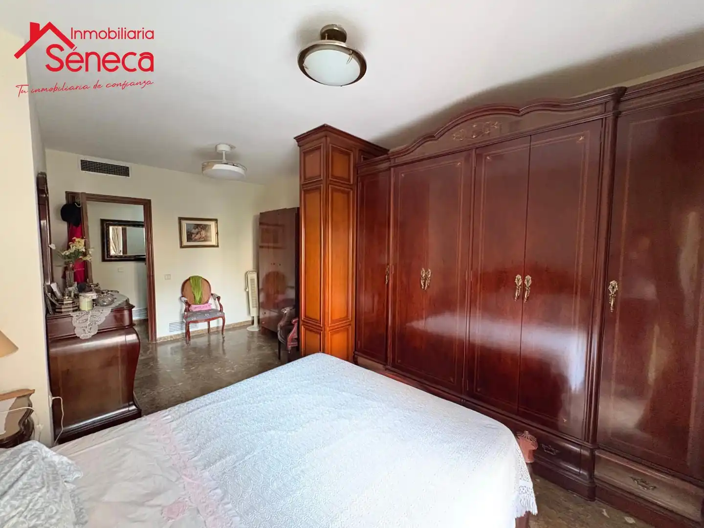 Habitación de Piso en venta en Córdoba con Calefacción