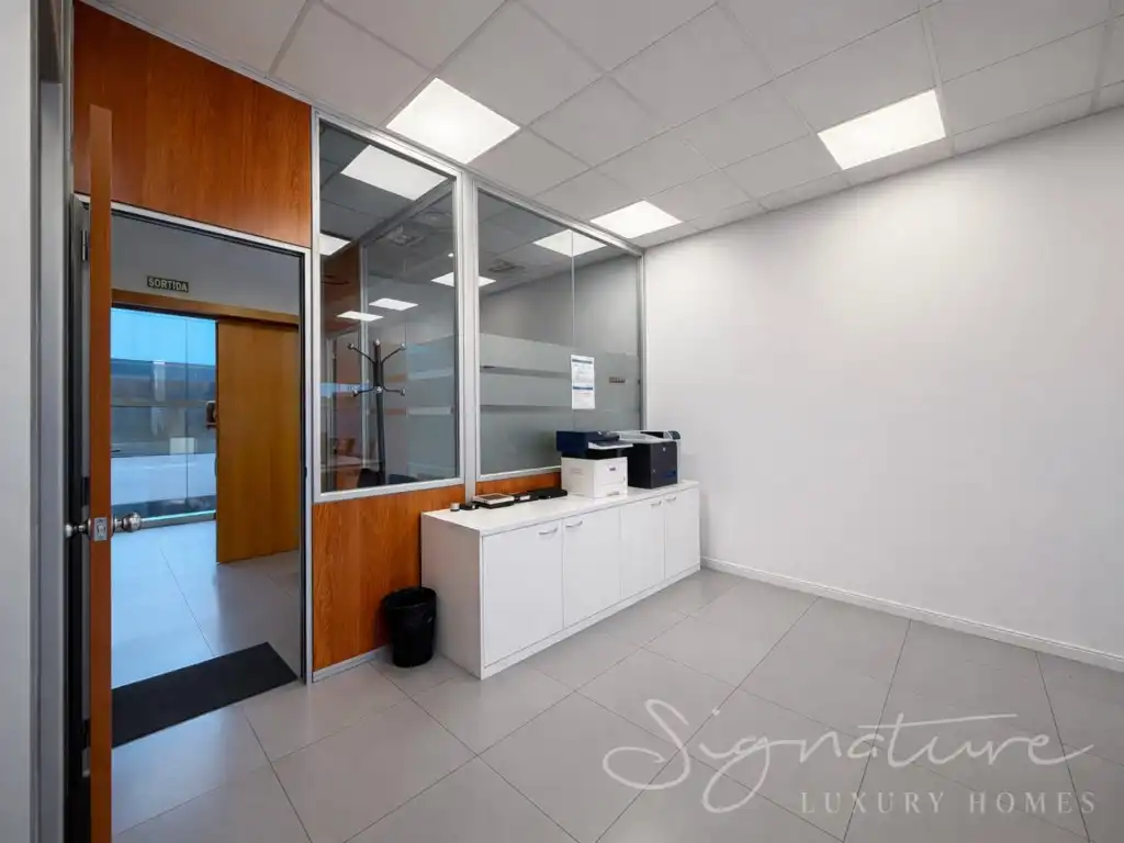Office space for sale in Avenida Corts Catalanes, imagen 13