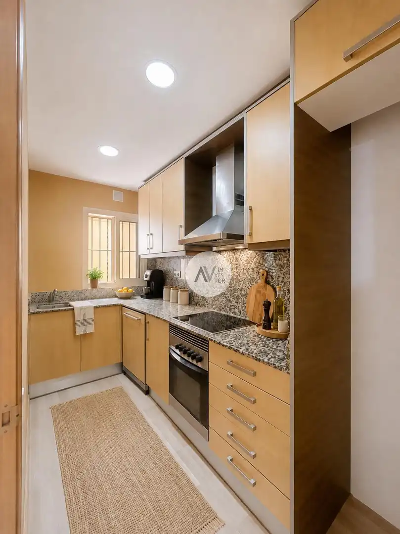 Kitchen of Ground floor for sale in Cornellà de Llobregat  with Air Conditioner, Heating and Terrace
