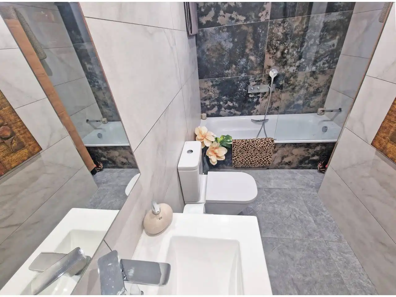 Piso con piscina en venta en Avenida España de Calahonda, imagen 24