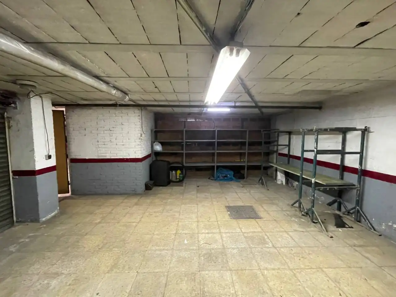 Garage zum Verkauf in Vic