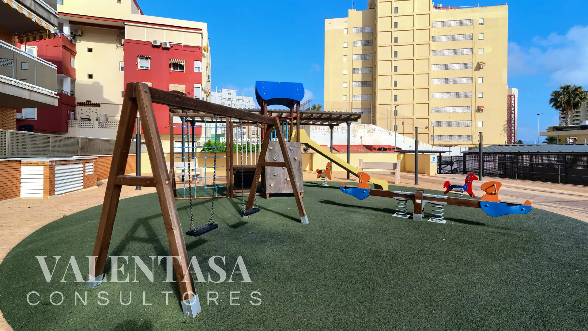 Terraza de Piso en venta en La Pobla de Farnals con Aire acondicionado, Jardín privado y Terraza