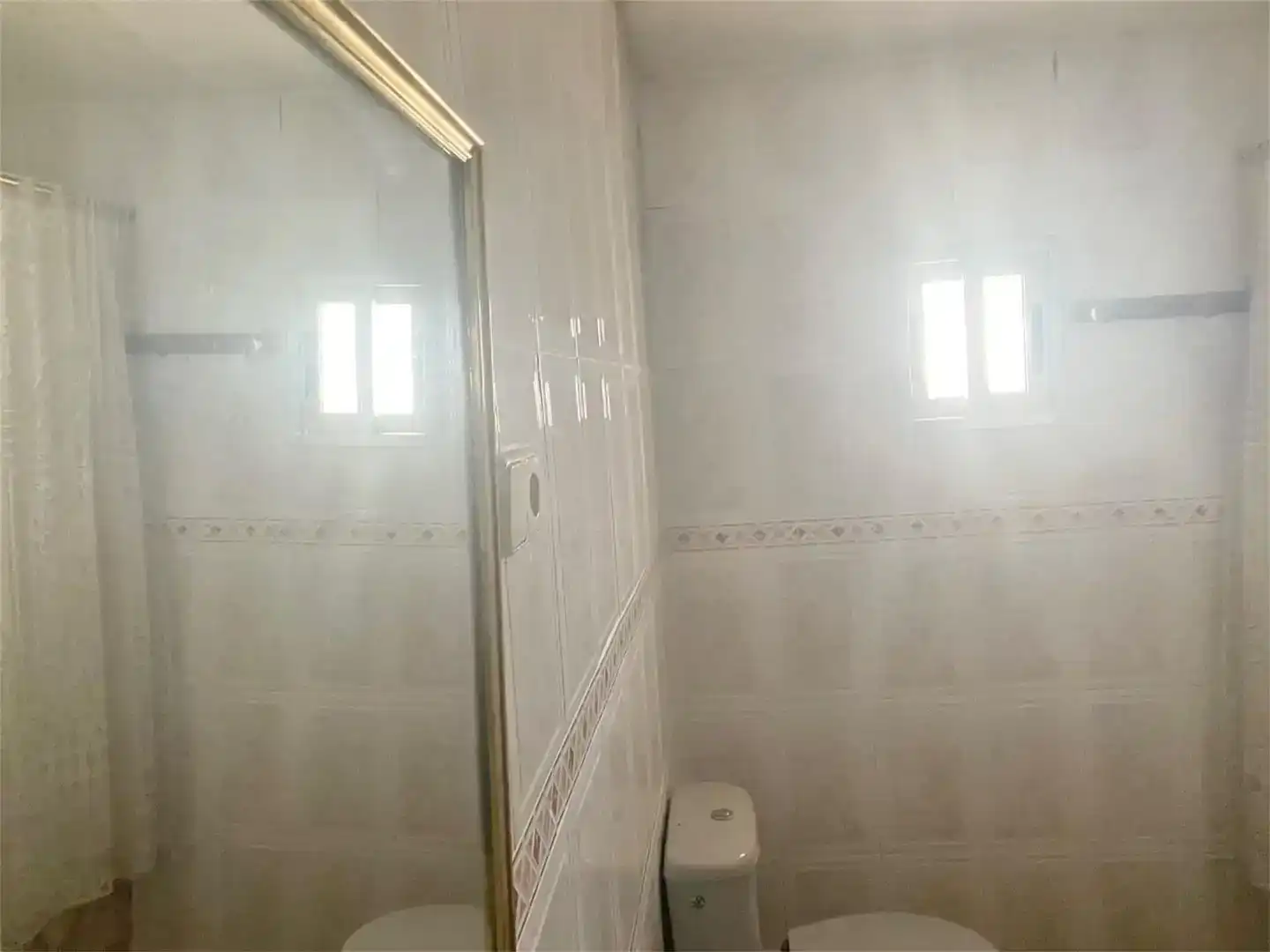 Baño de Casa o chalet en venta en Requena con Balcón