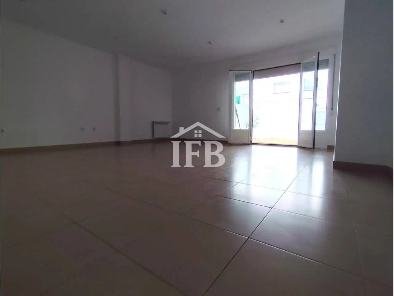 Sala d'estar de Casa o xalet en venda en Badajoz amb Aire condicionat, Calefacció i Jardí privat