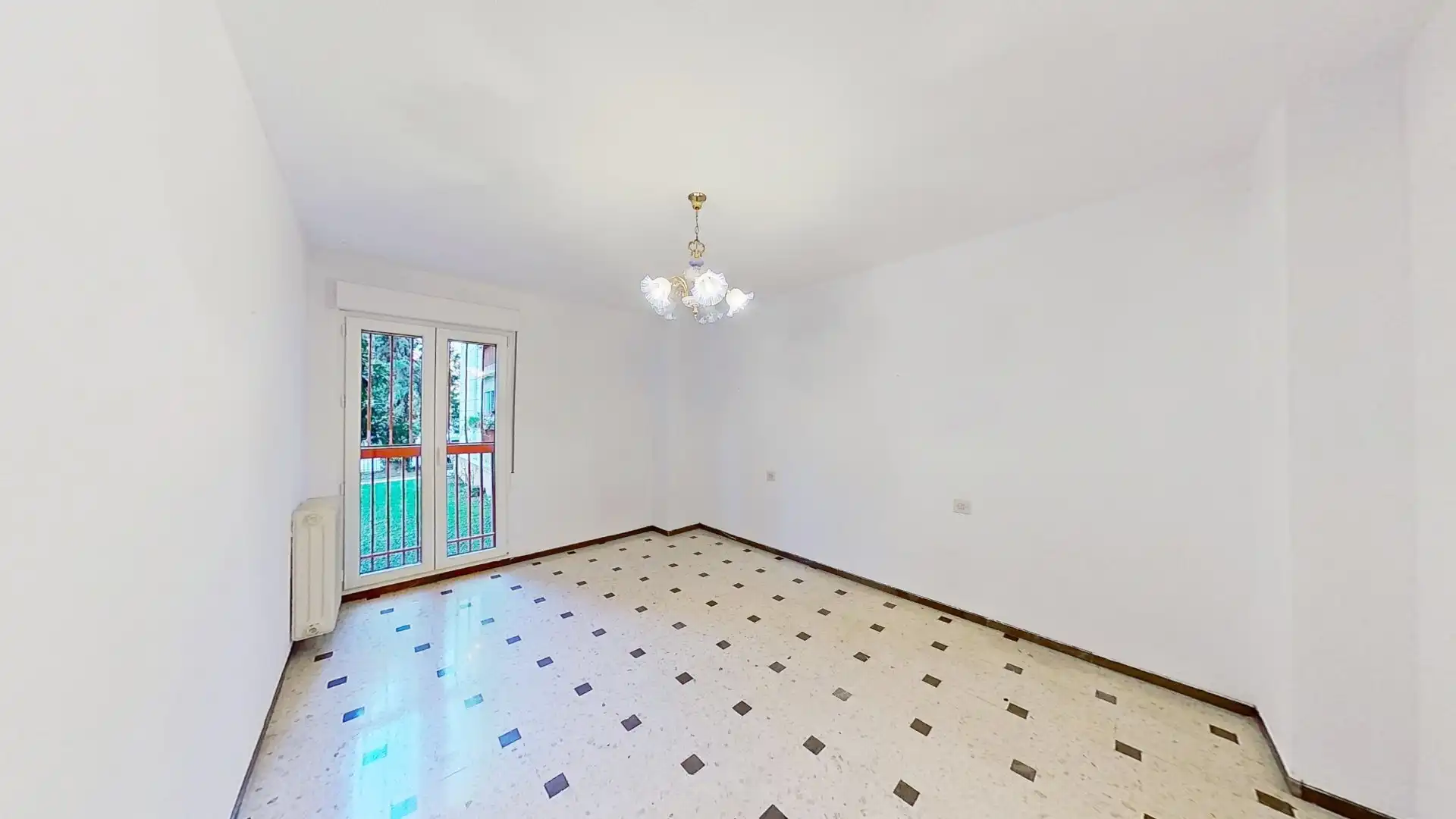 Living room of Flat for sale in Granada  with Heating and Terrace