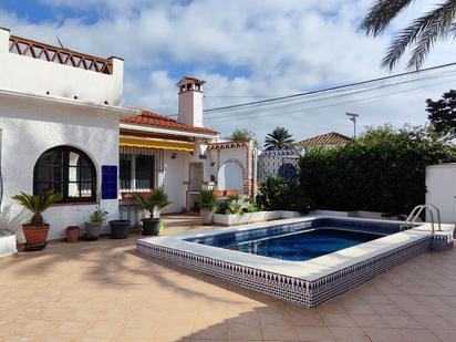 Exterior view of House or chalet for sale in Marbella  with Terrace and Swimming Pool