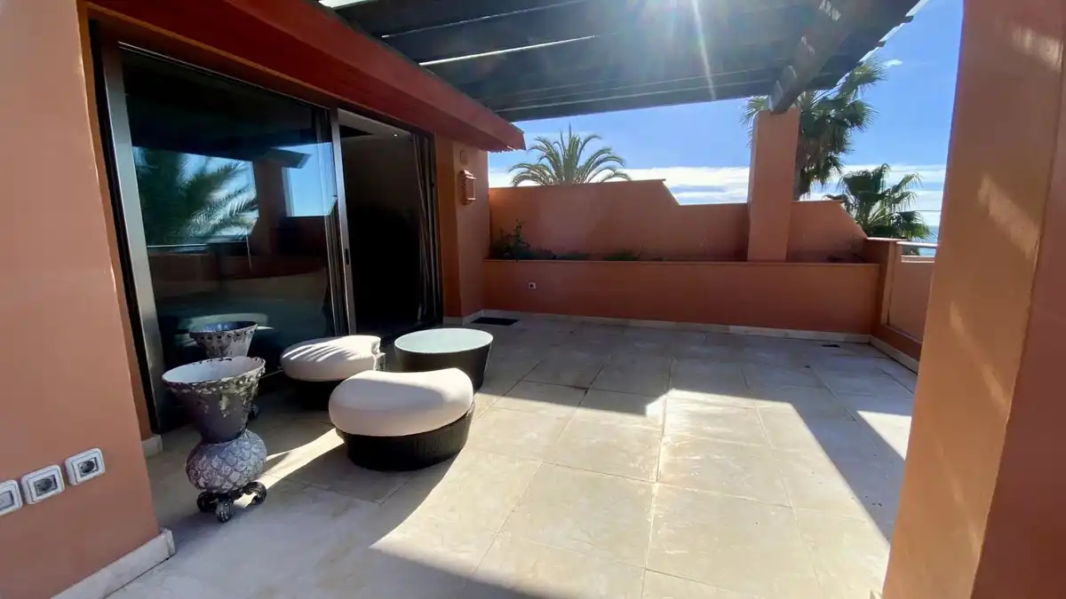 Terraza de Ático en venta en Marbella con Aire acondicionado, Terraza y Sauna