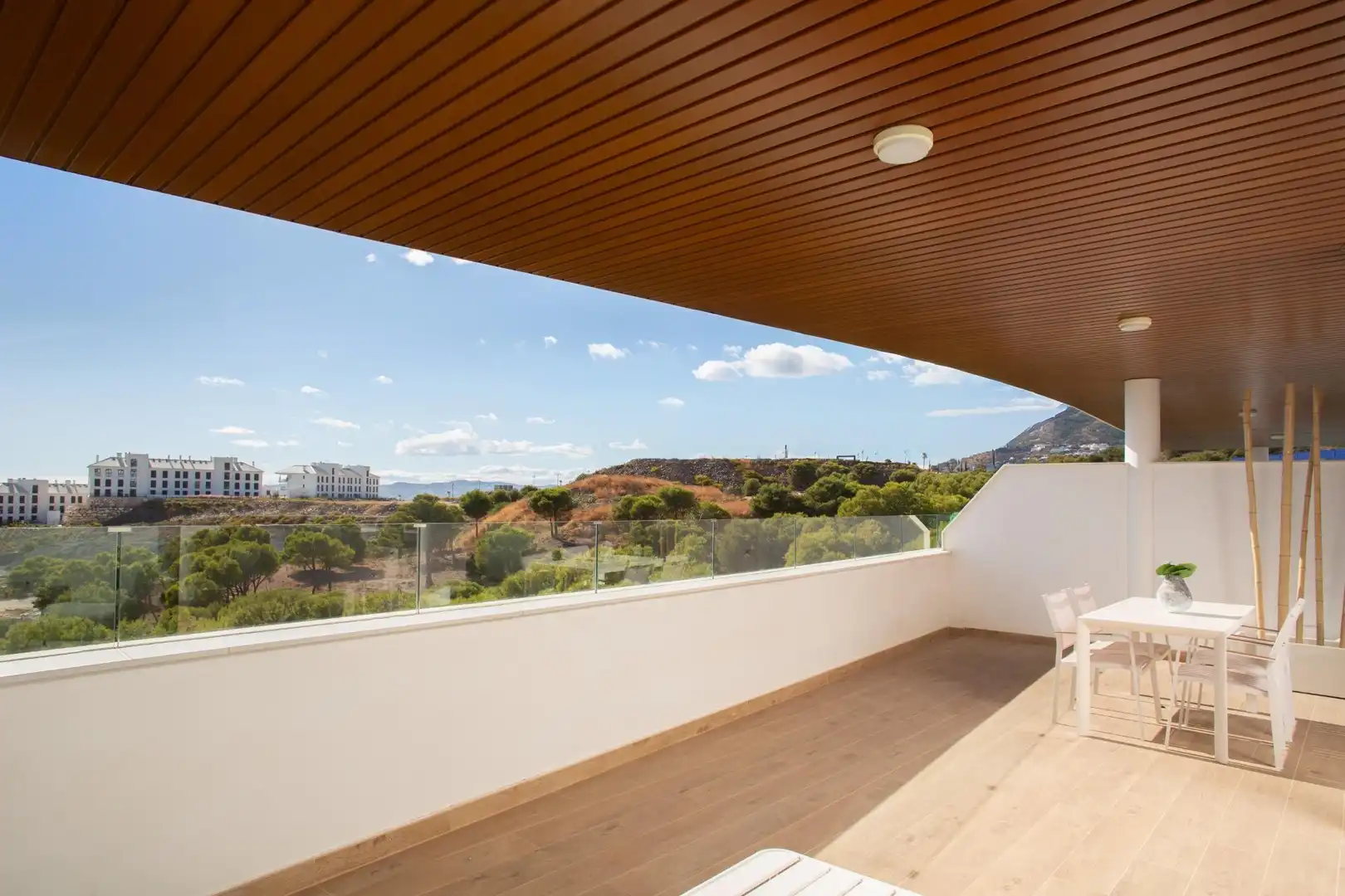 Wohnung mit Pool zum Verkauf in Avenida 8 de Marzo, imagen 4