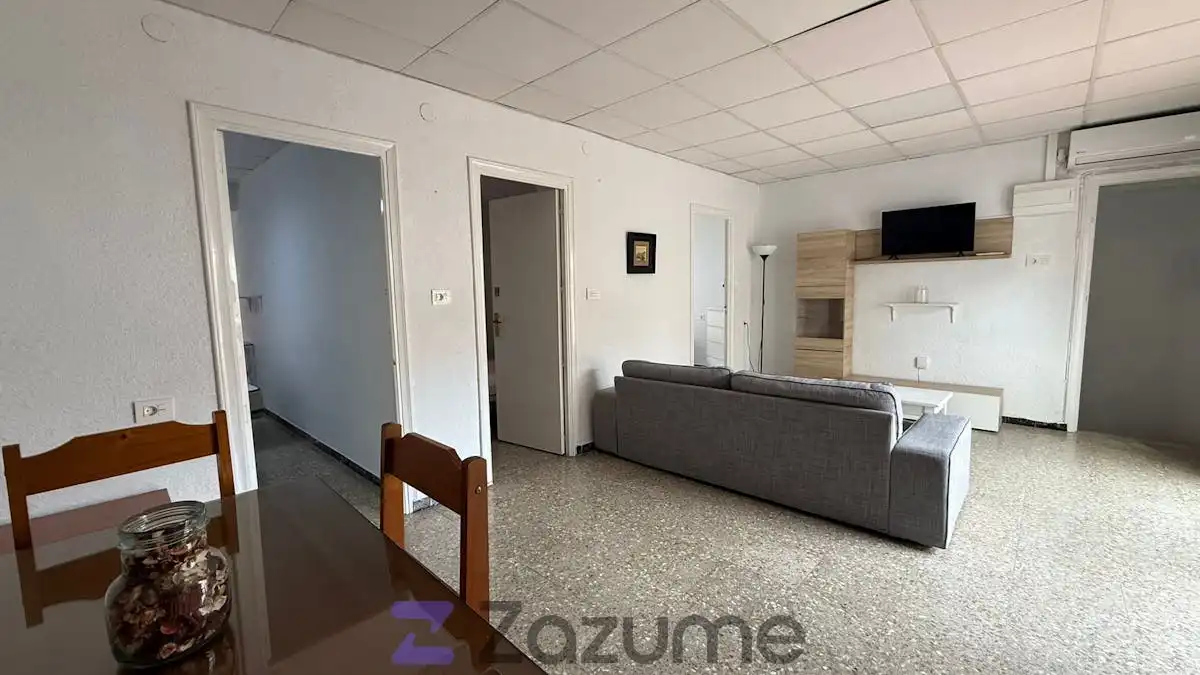 Sala d'estar de Pis de lloguer en Murcia amb Aire condicionat, Moblat i Forn