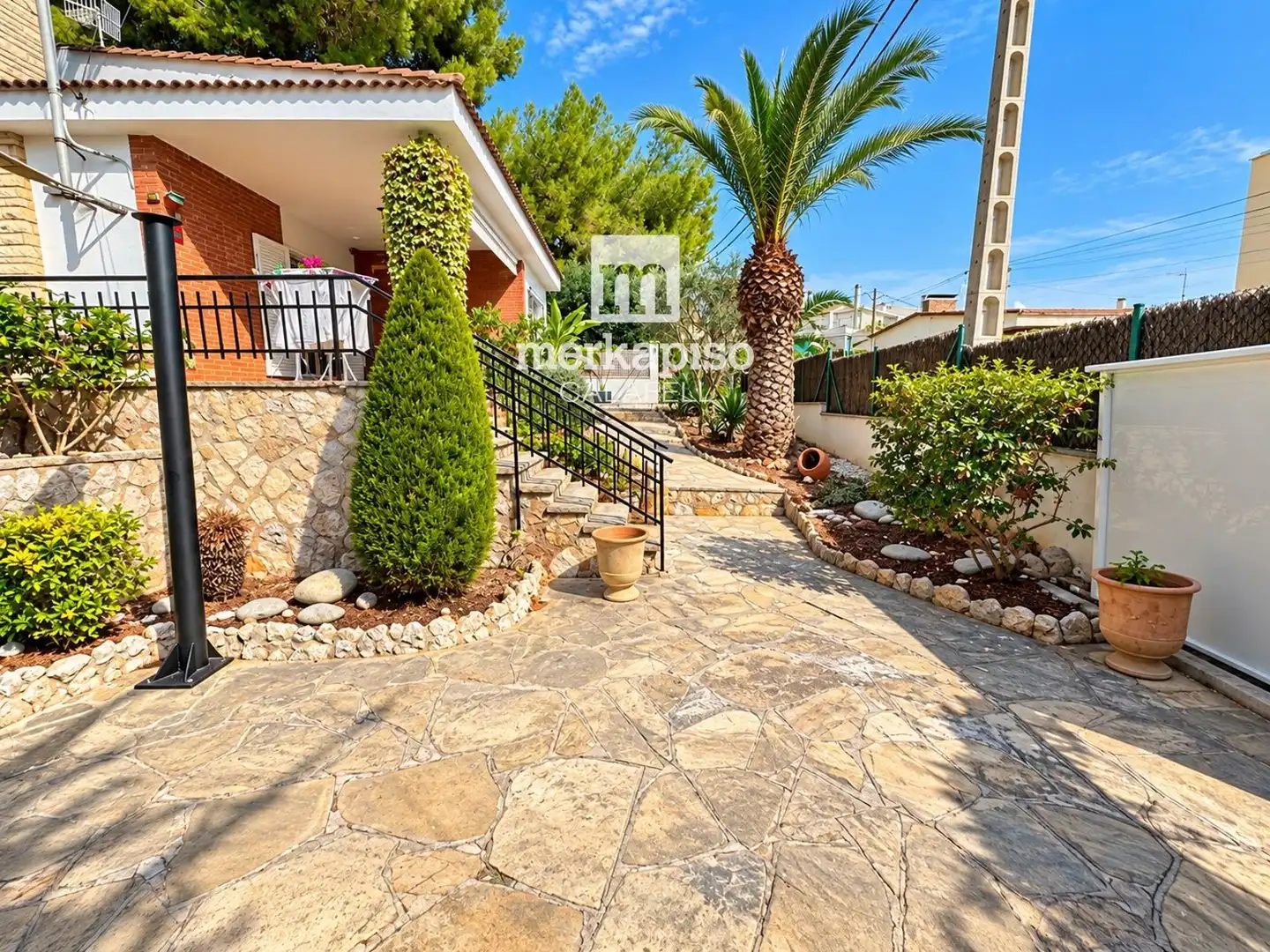Vista exterior de Casa o chalet en venta en Segur de Calafell