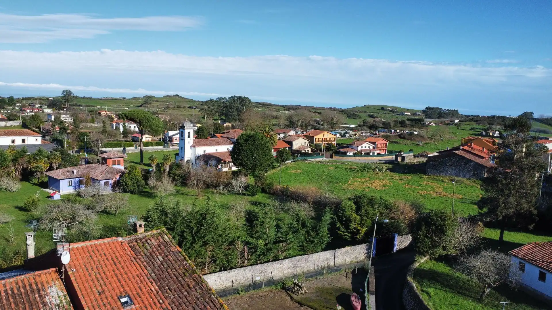 Exterior view of Houses for sale in Llanes