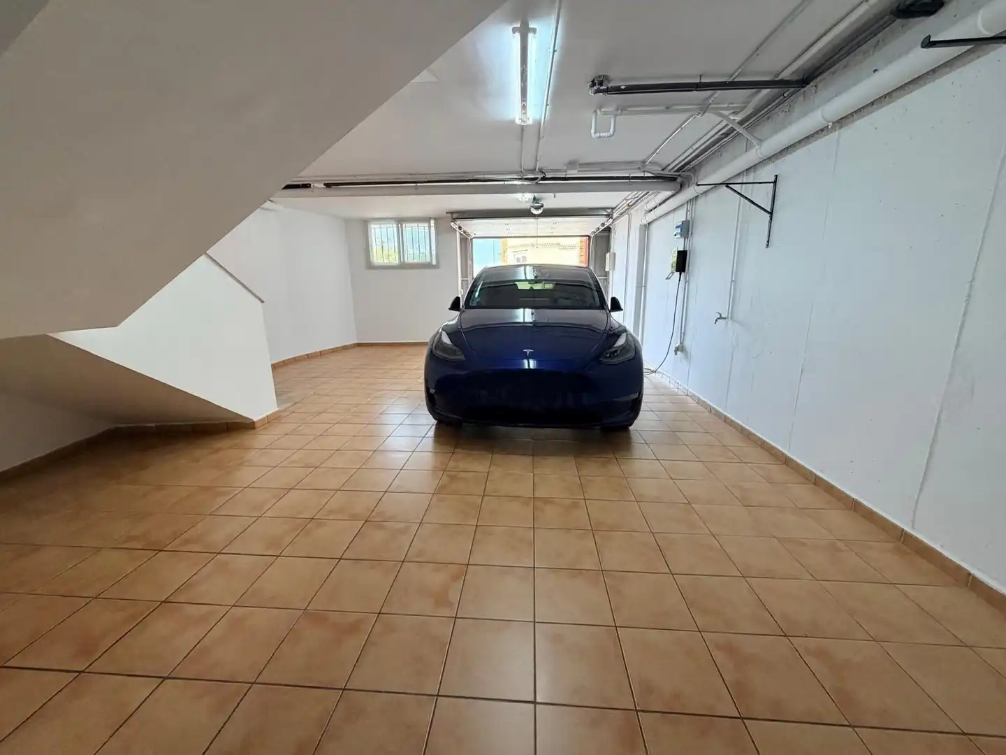 Aparcament de Casa adosada en venda en Albaida amb Aire condicionat, Parquet i Moblat