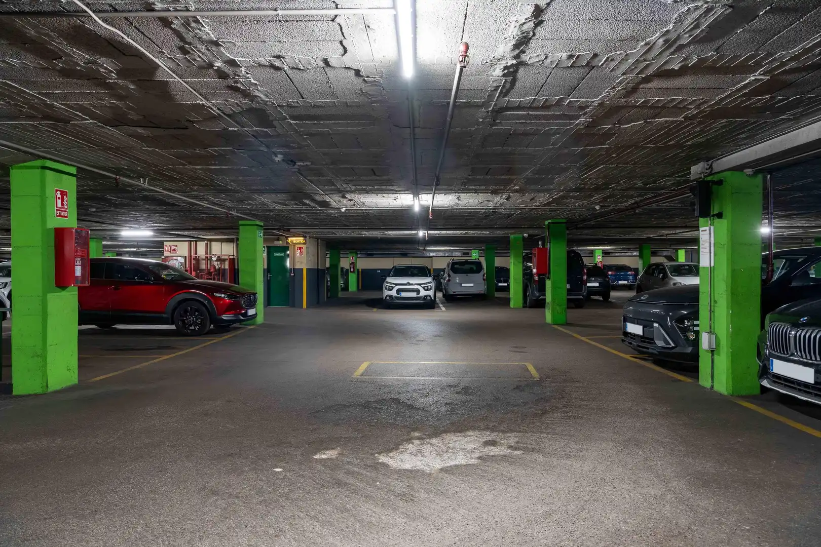 Parking of Garage for rent in Barcelona