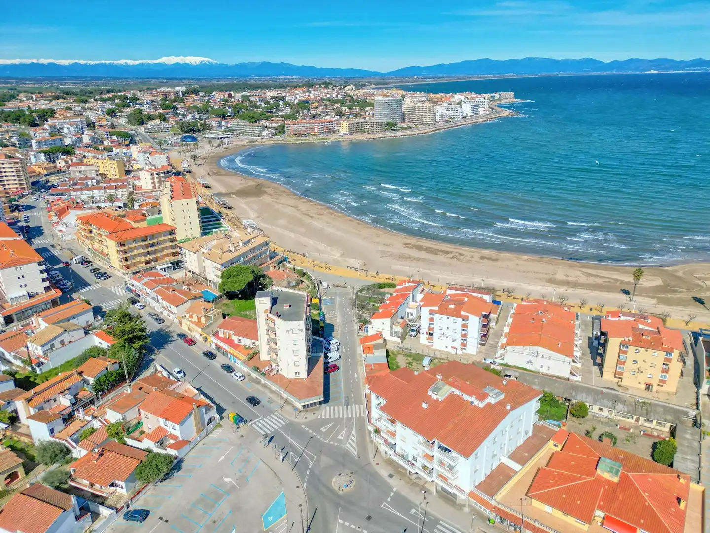 Vista exterior de Apartamento en venta en L'Escala con Calefacción, Terraza y Amueblado