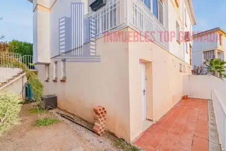 Houses for sale in Albolote