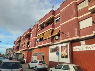 Piso con balcón en venta en Calle Antonio Machado 87
