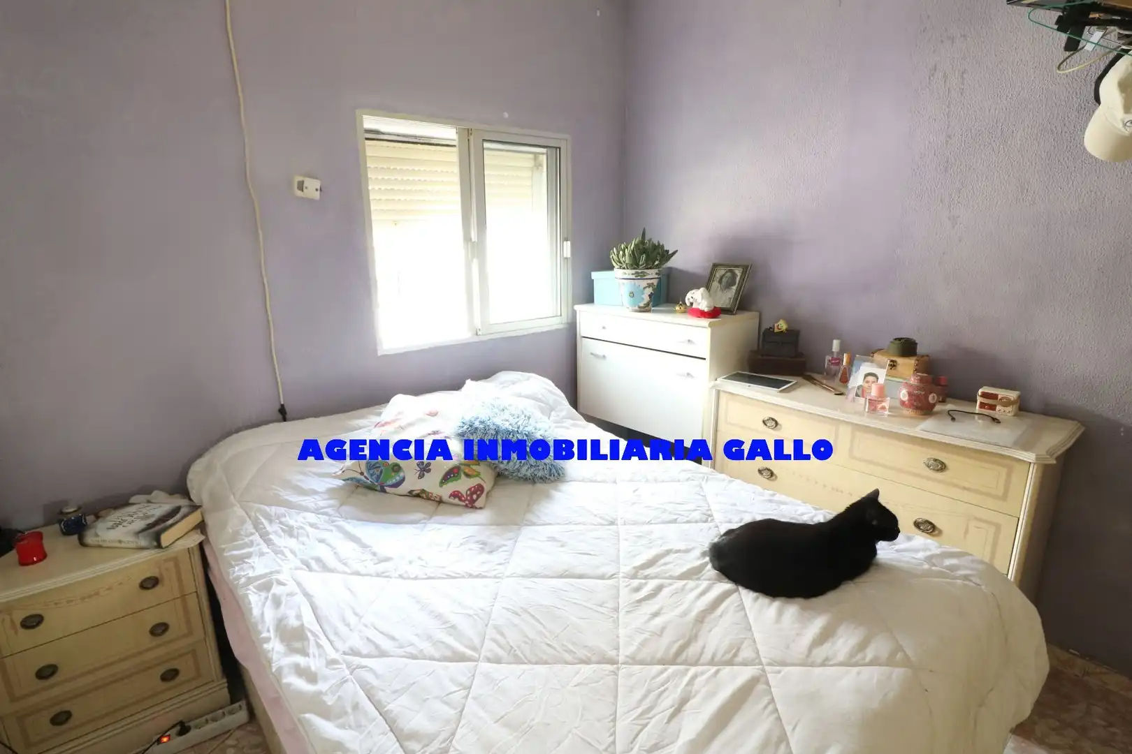 Bedroom of Flat for sale in Sevilla