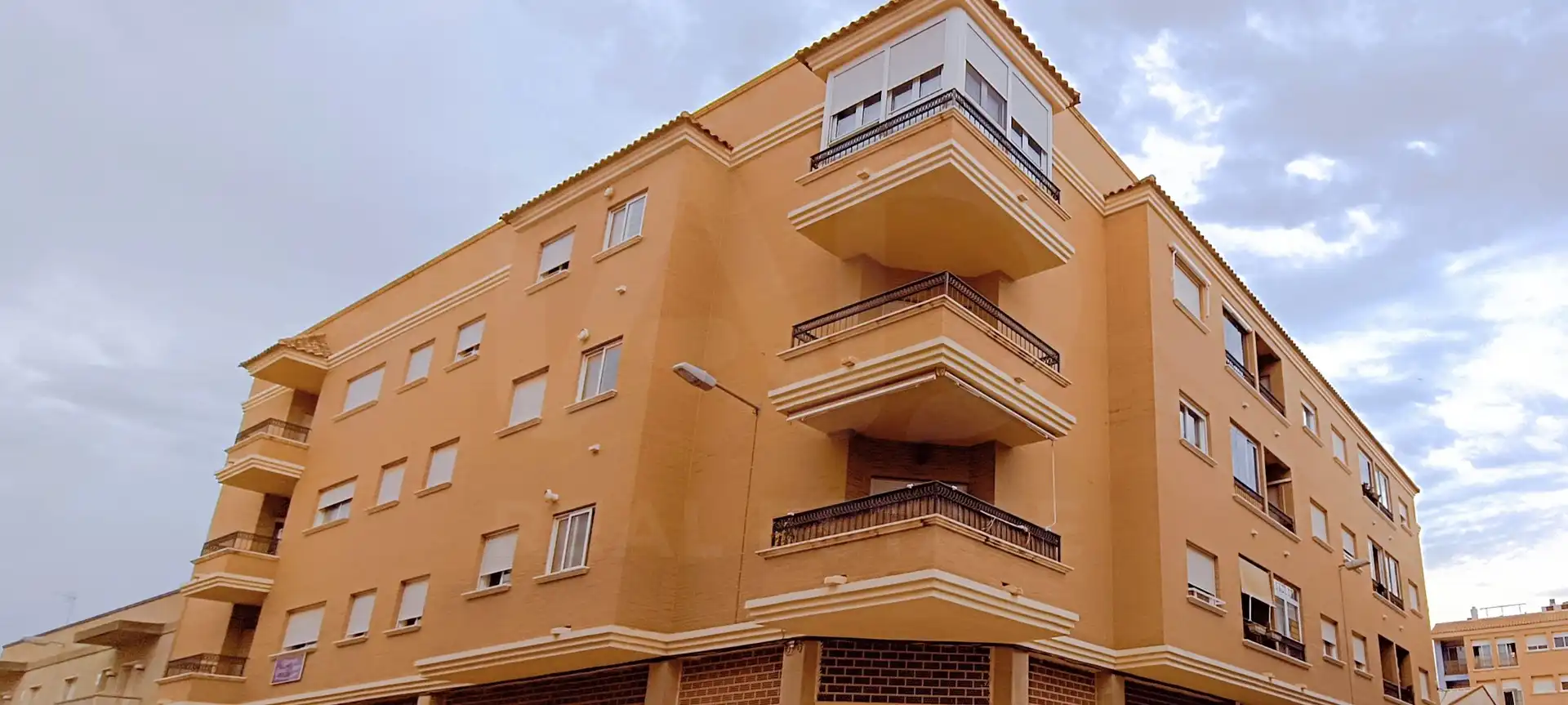Piso con ascensor en venta en Torrellano