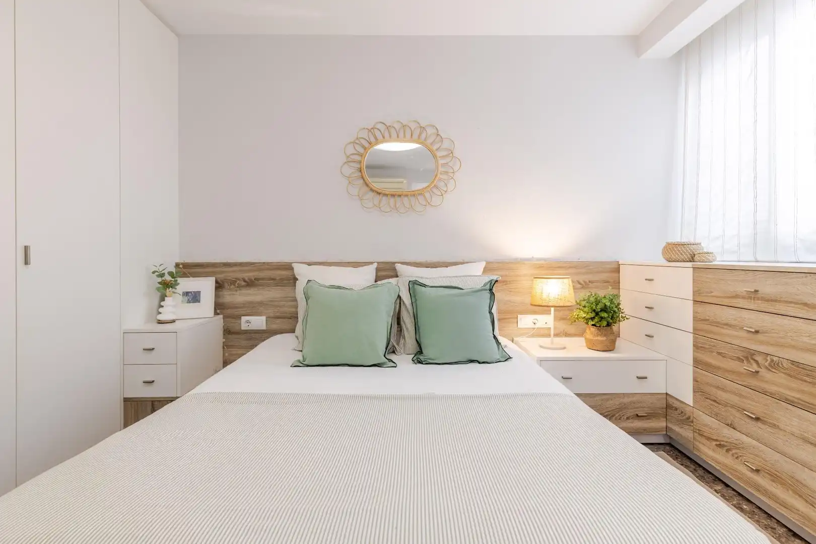 Habitación de Piso en venta en Paterna con Aire acondicionado, Calefacción y Balcón