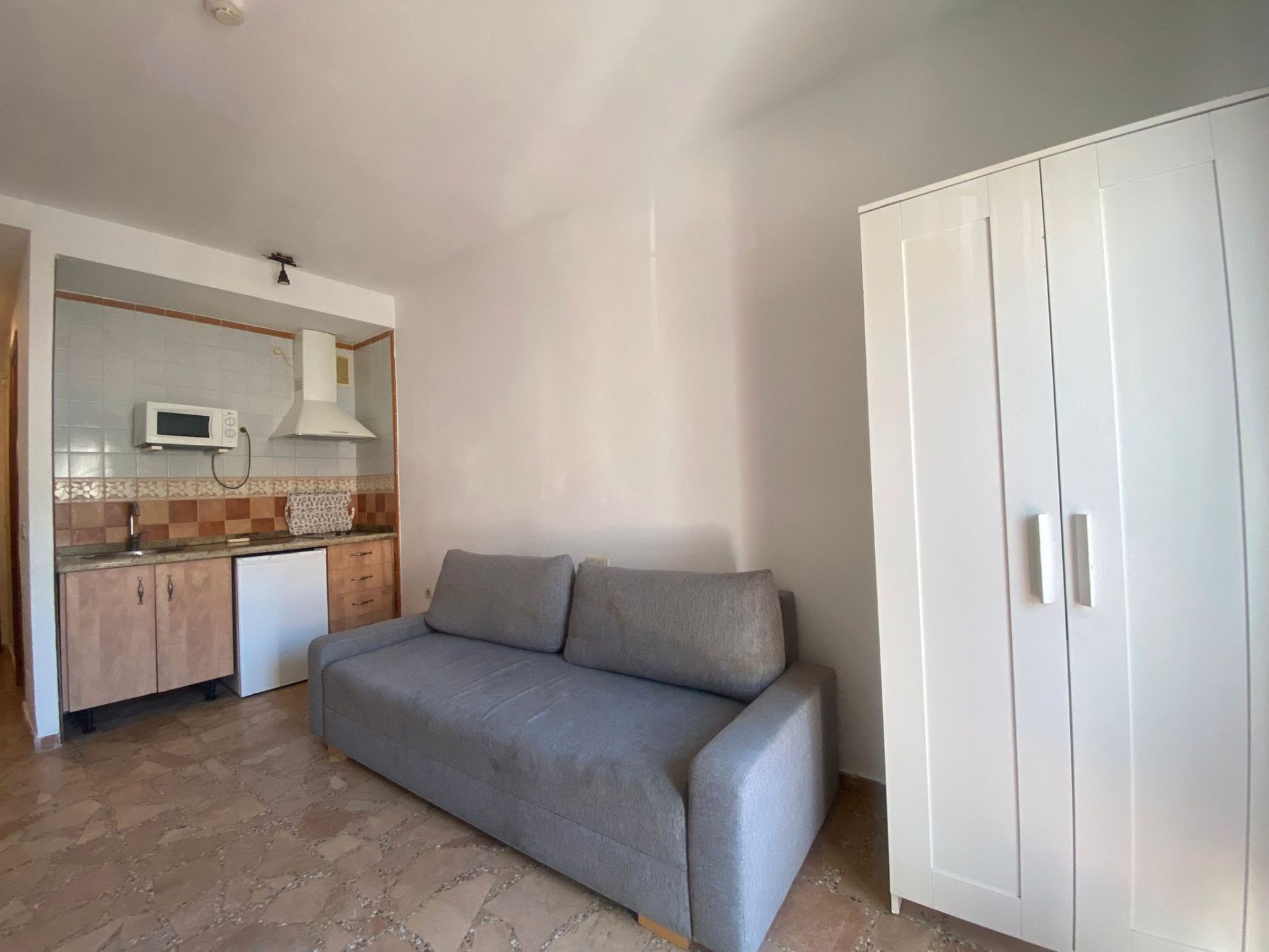 Bedroom of Flat to rent in Torremolinos  with Air Conditioner