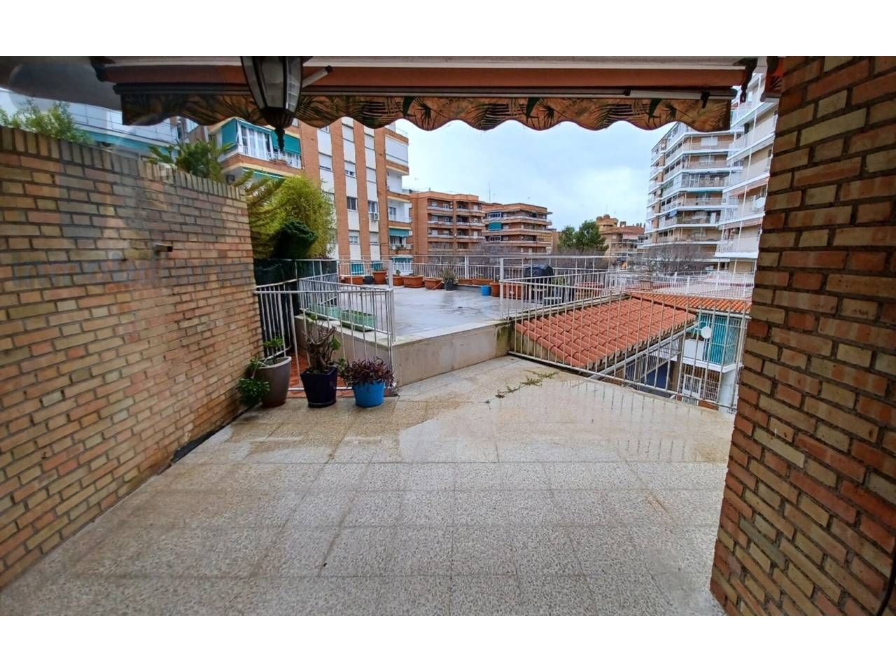 Terrassa de Pis en venda en  Granada Capital amb Aire condicionat, Calefacció i Terrassa