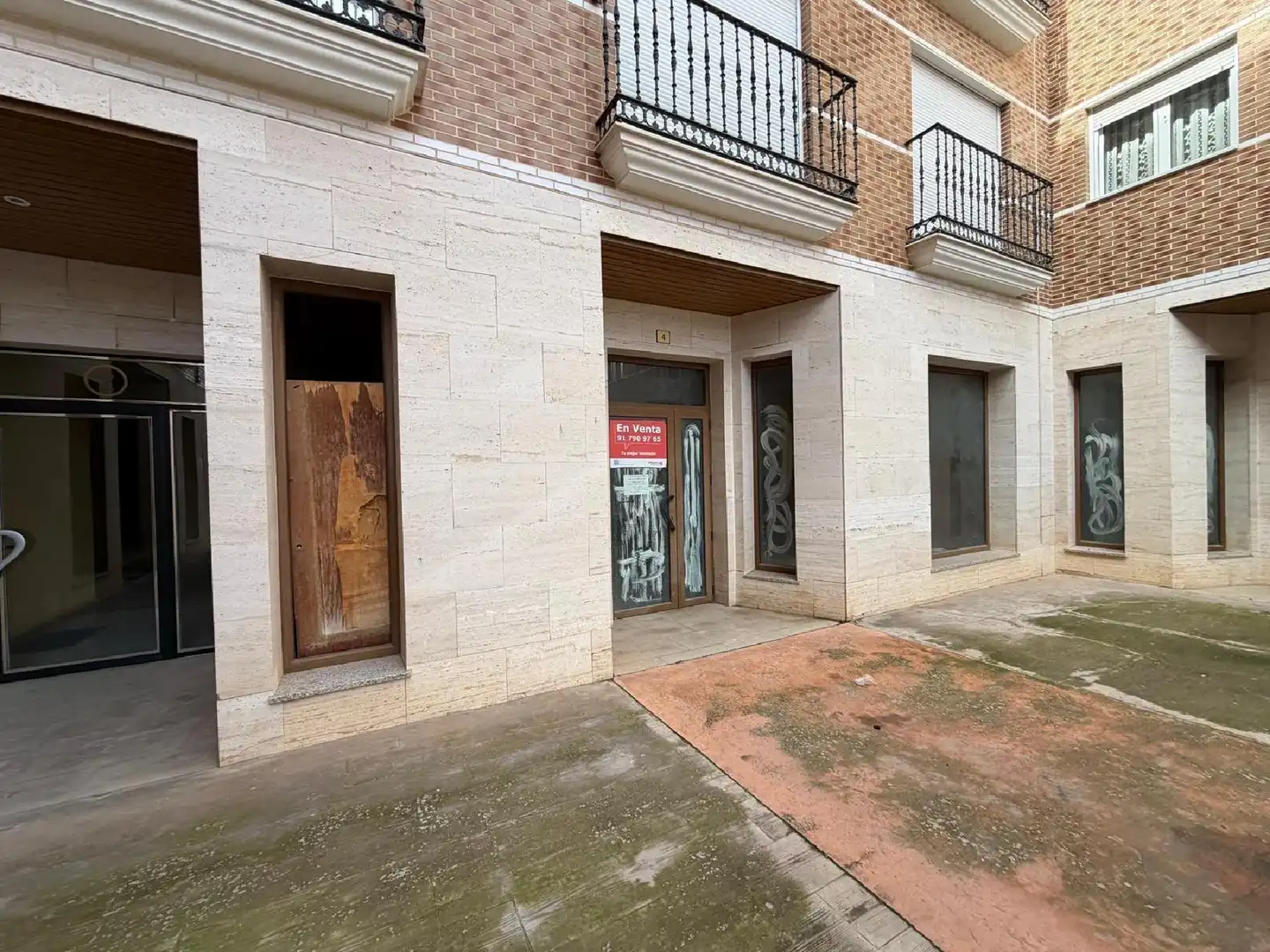 Local comercial en venda a Quintanar del Rey, imagen 2