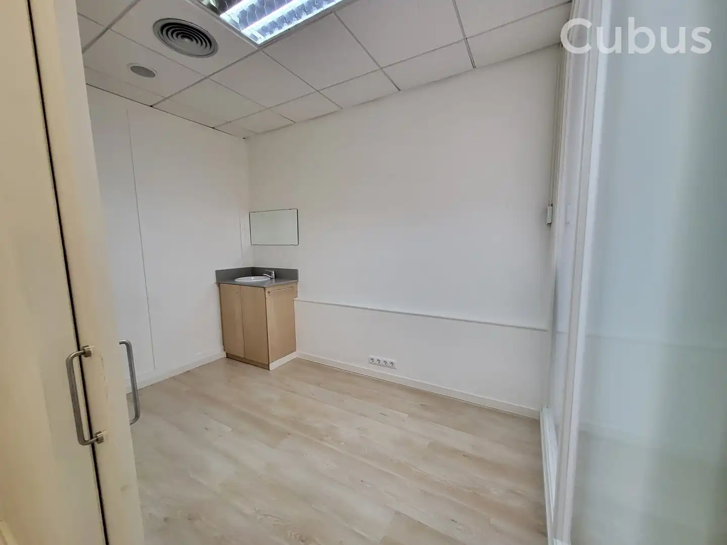 Business premises for sale in Olot, imagen 8