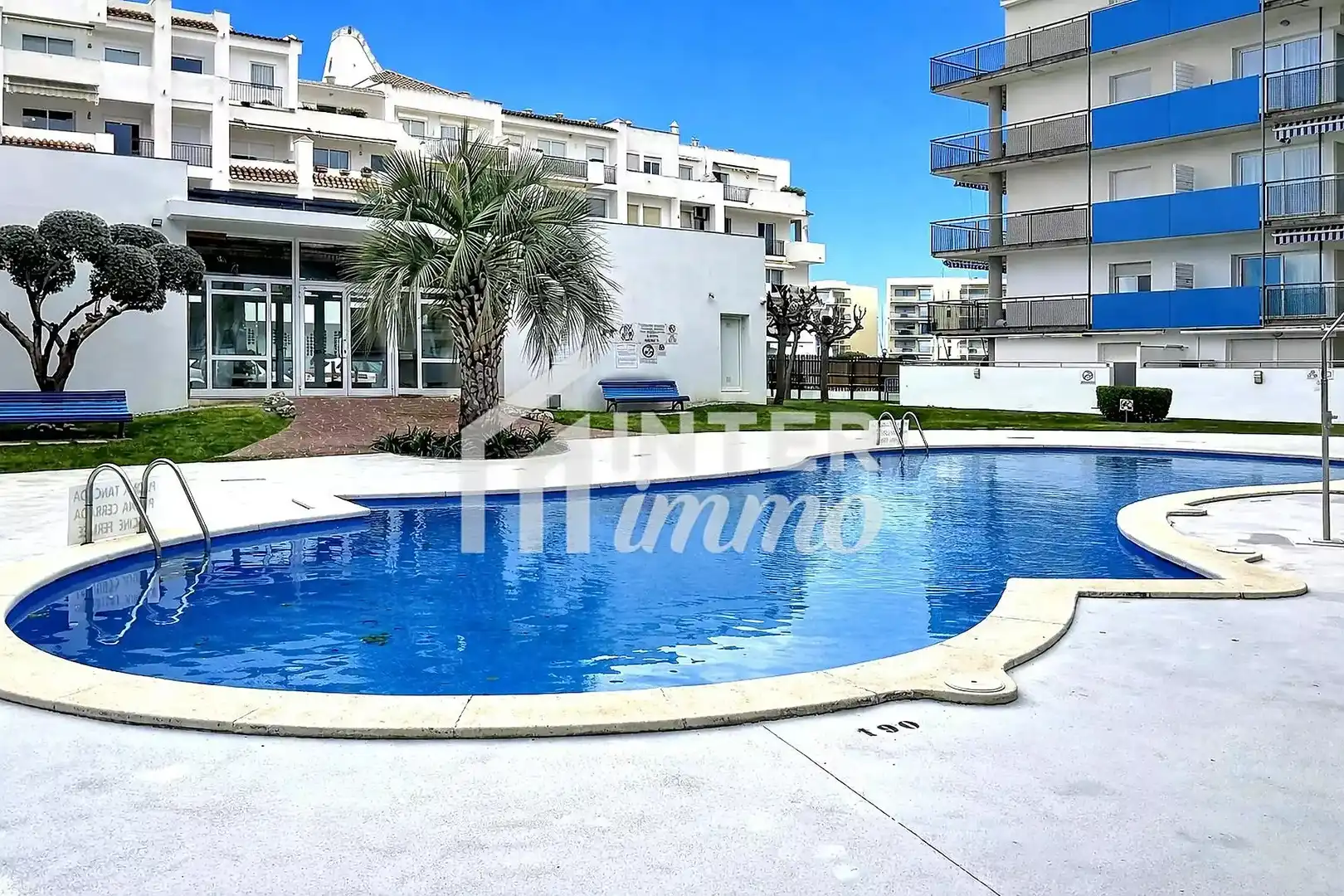 Appartement avec piscine à vendre à Calle del port Marina 2