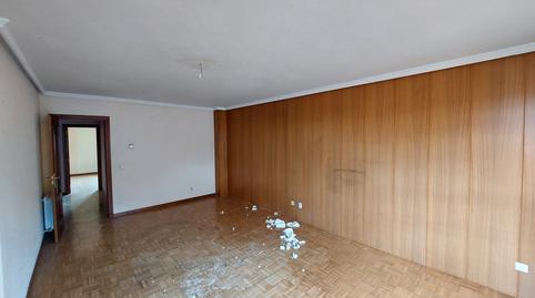 Photo 3 of Duplex for sale in Calle Goya, Villaquilambre, León