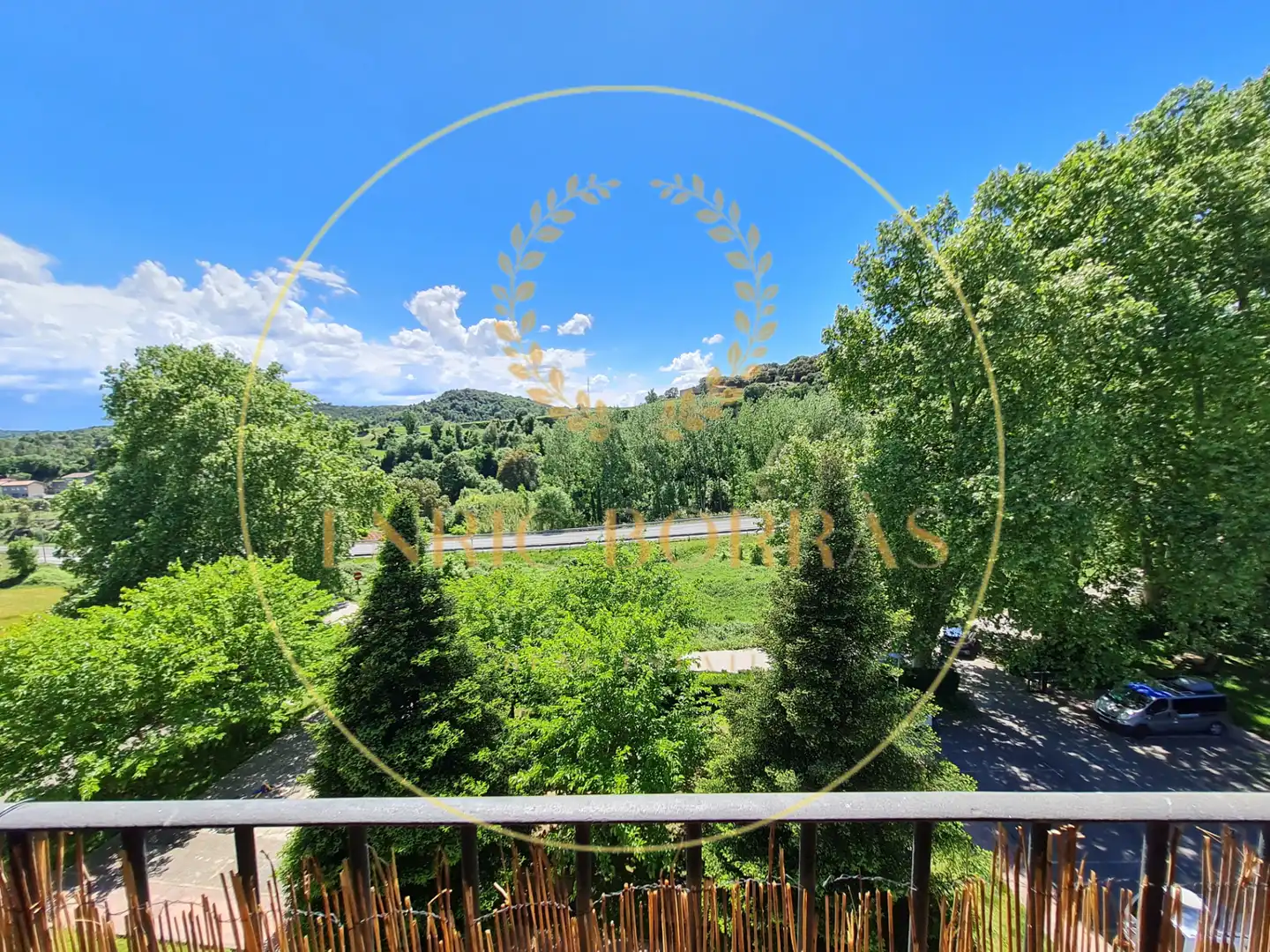 Vista exterior de Dúplex en venta en Berga con Calefacción, Terraza y Trastero