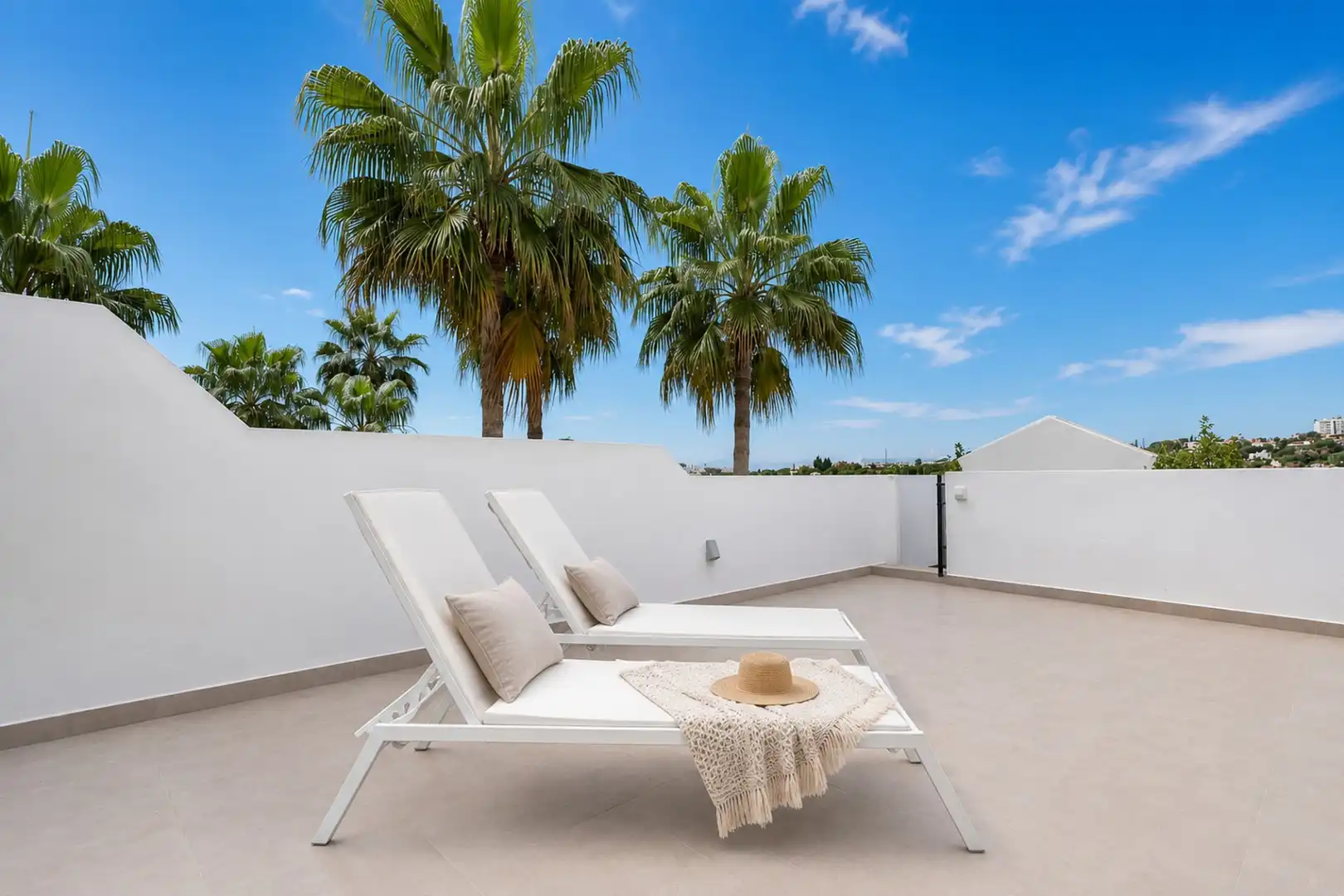 Terrassa de Àtic en venda en Marbella amb Aire condicionat, Terrassa i Piscina