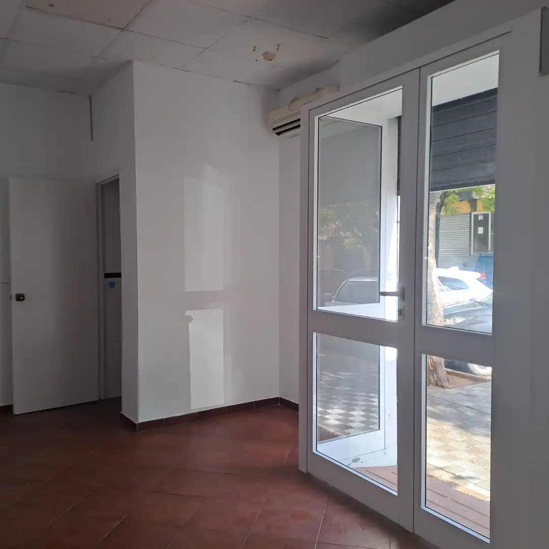 Gewerbefläche zur Miete in Avenida Ramón y Cajal S/N, imagen 2