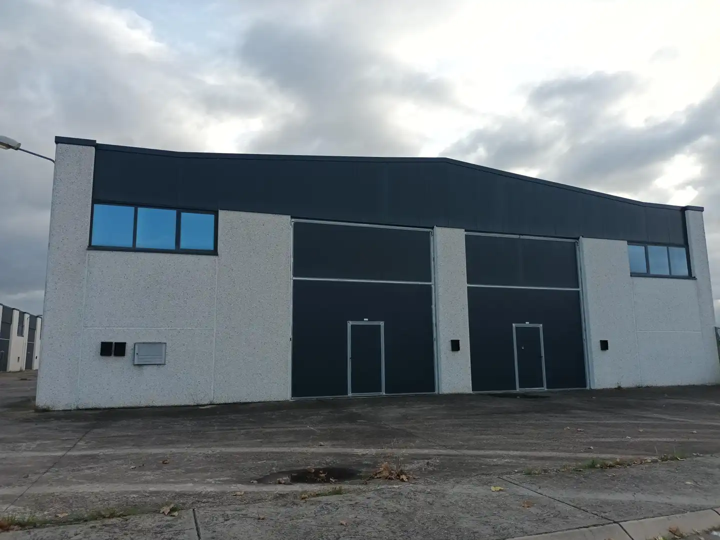 Nave industrial in vendita a TN SECTOR-B, imagen 2