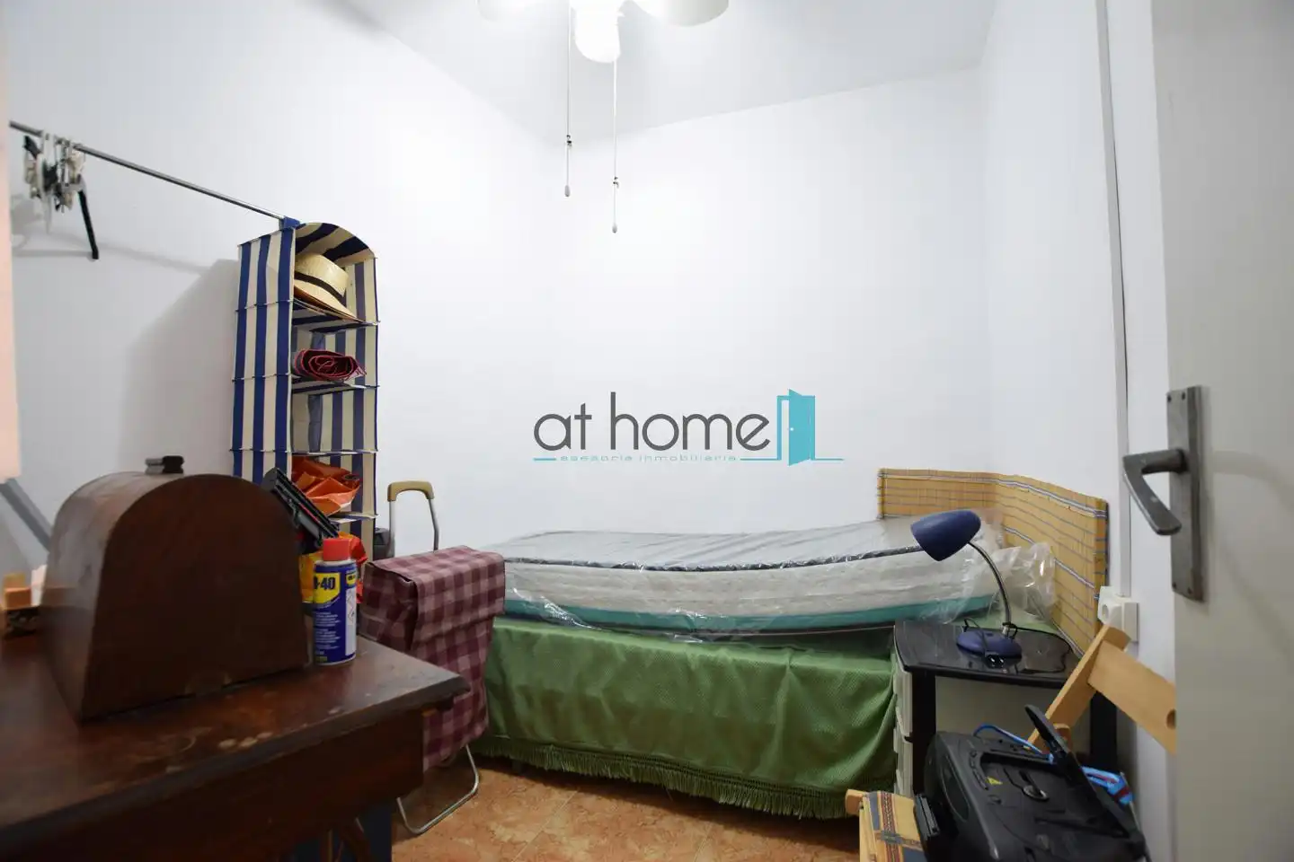 Habitación de Finca rústica en venta en Castellnovo con Terraza y Amueblado