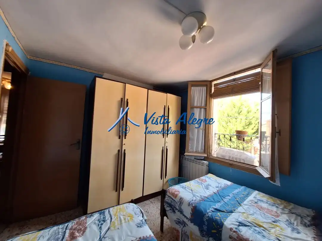 Habitación de Casa o chalet en venta en Cihuri con Calefacción, Terraza y Trastero