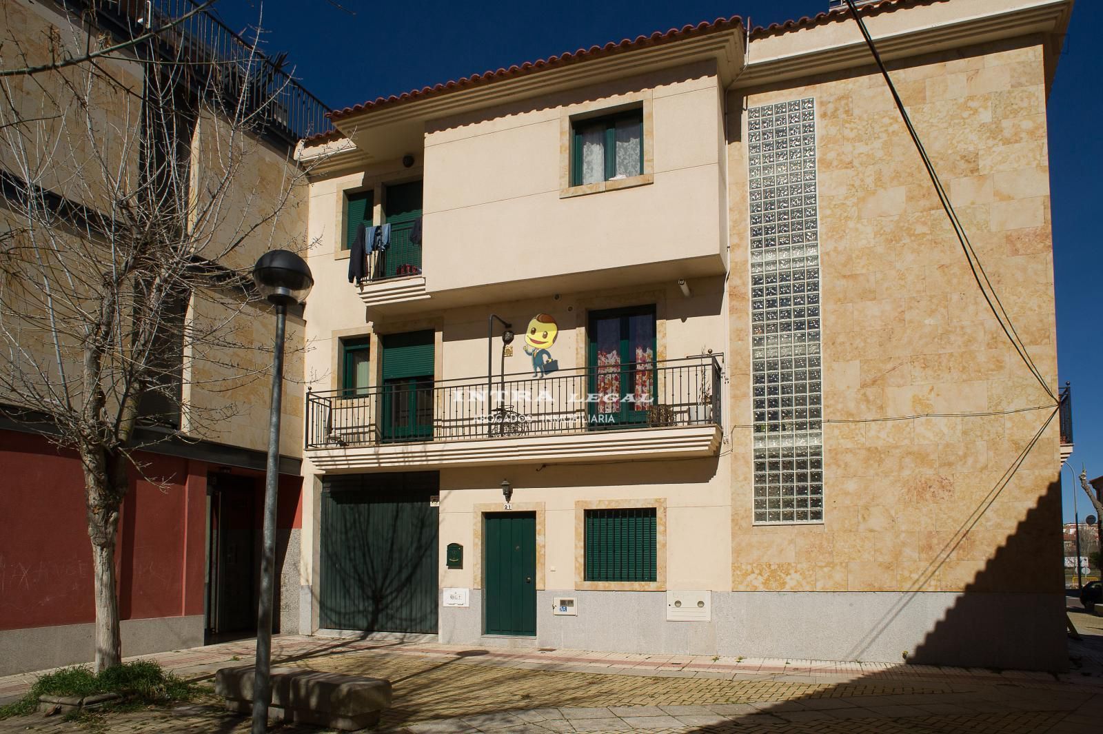 Vista exterior de Casa adosada de lloguer en Salamanca Capital amb Calefacció, Terrassa i Moblat