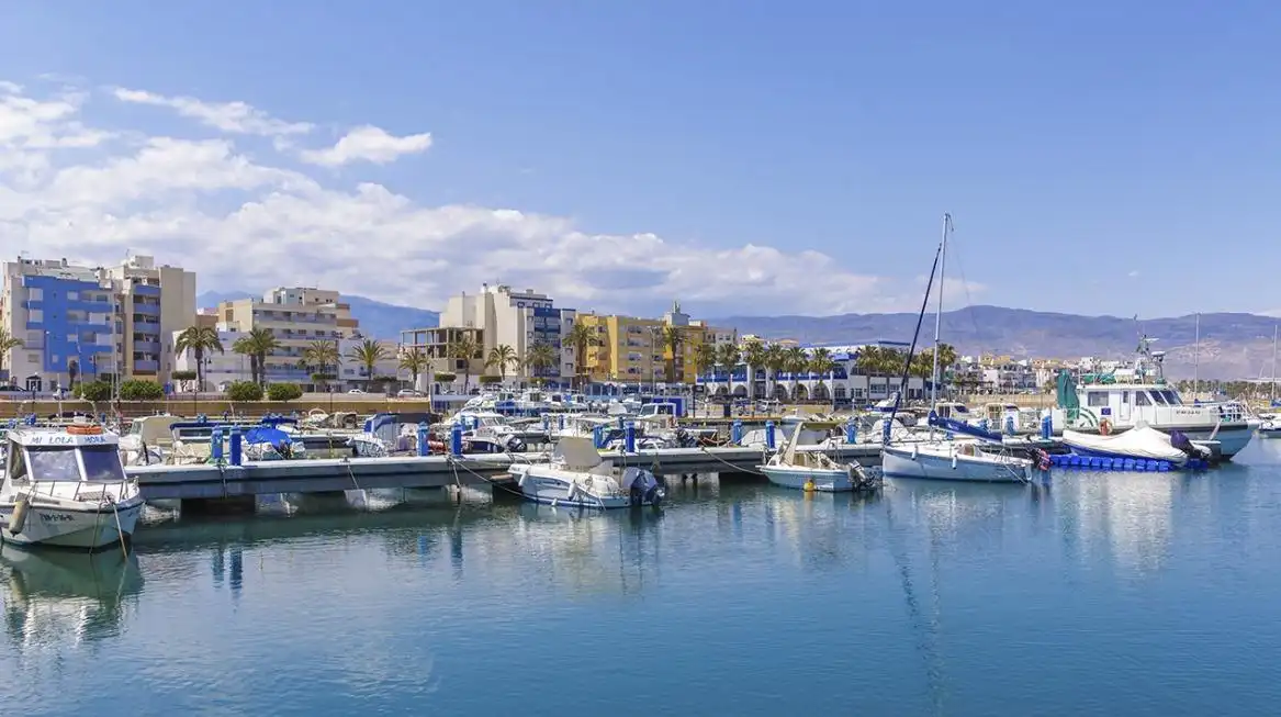 Exterior view of Flat for sale in Roquetas de Mar  with Balcony