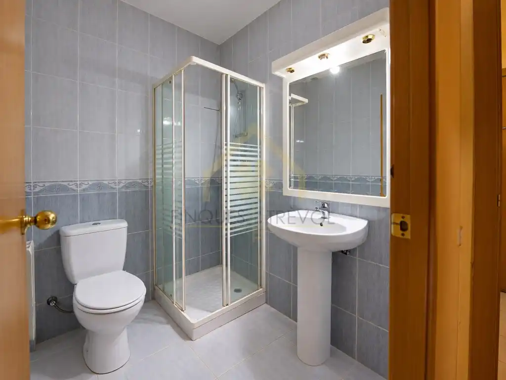 Bajo con ascensor en venta en Tona, imagen 14