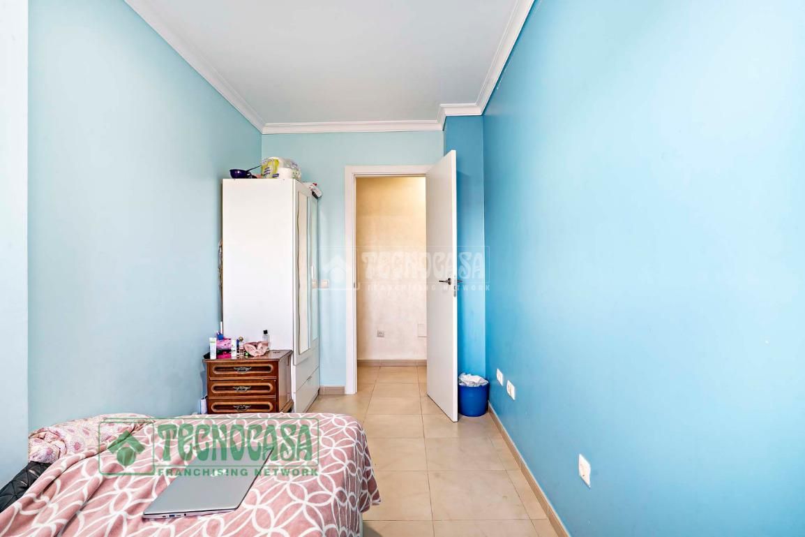 Bedroom of Flat for sale in Roquetas de Mar  with Air Conditioner and Terrace