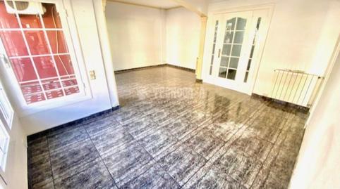 Photo 3 of Flat for sale in El Baix Guinardó, Barcelona