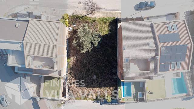 Terreno residencial en Venta en  c del migdia en Sentmenat