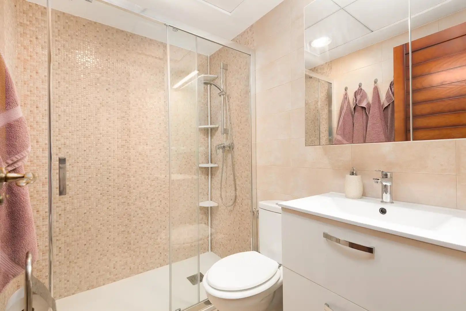 Apartamento con piscina en venta en N/A, imagen 22