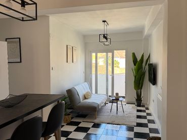 Pis amb ascensor en venda a Calle Juan del Encina