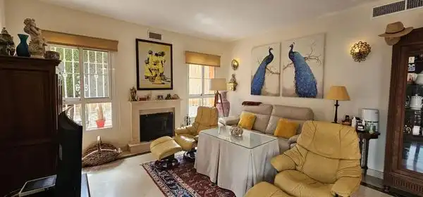 Villa mit Terrasse zum Verkauf in Calle Buitre 132, imagen 3