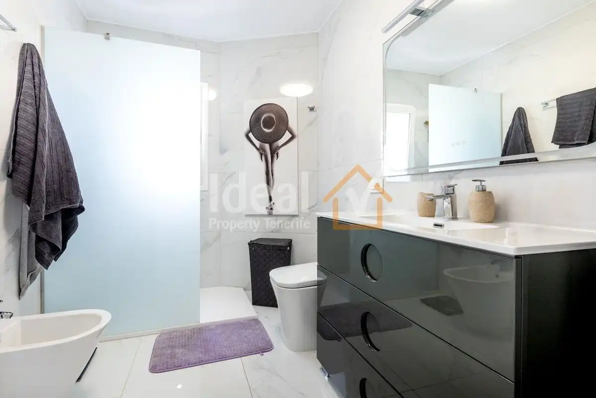 Apartment with pool for sale in Costa Adeje, imagen 27