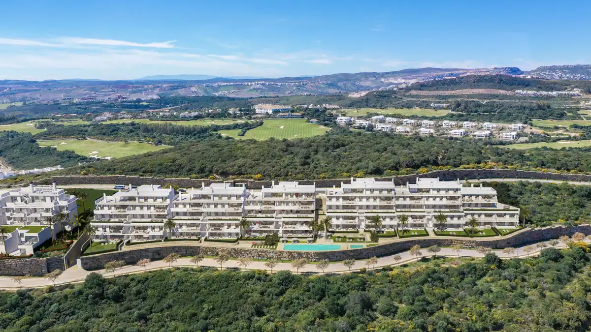 Apartament amb piscina en venda a Casares pueblo, imagen 8